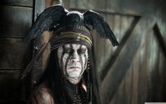 Джонни Депп. Кадр из фильма «Одинокий рейнджер»