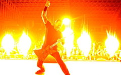 Metallica. Фото Росса Халфина с офстраницы Metallica в Facebook