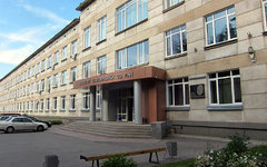 Институт теплофизики СО РАН. Фото Obakeneko с сайта wikimedia.org