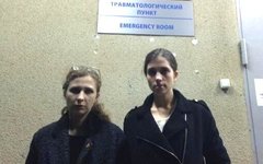 Мария Алехина и Надежда Толоконникова. Фото из Твиттера Толоконниковой