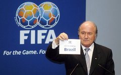 ФИФА объявляет Бразилию хозяйкой чемпионата. Фото с сайта wikipedia.or