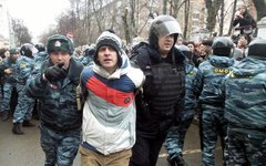 Задержания у здания суда © KM.RU, Алексей Белкин