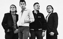 Arctic Monkeys. Фото с офстраницы группы в Facebook