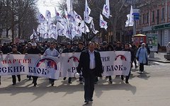 Геннадий Басов на пророссийской демонстрации. Фото с сайта rusblok.org.ua