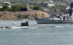Военно-морской парад. Фото с сайта flot.sevastopol.info