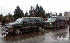 «Правый сектор» на похоронах Сашко Билого. Фото с сайта charivne.info