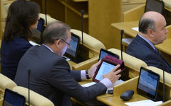 Депутаты на заседании российского парламента © РИА Новости, Владимир Федоренко
