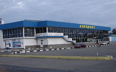 Международный аэропорт Симферополя. Фото RuED с сайта wikimedia.org