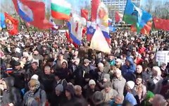 Митинг в Одессе. Стоп-кадр с видео в YouTube
