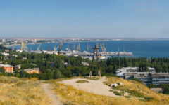 Порт в Феодосии. Фото с сайта wikipedia.org