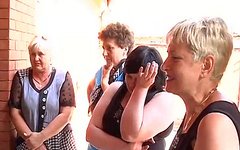 Родственники украинских солдат. Кадр канала ТСН