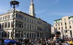 Здание Рижской думы. Фото Selfmade с сайта wikimedia.org