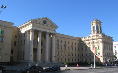 Здание КГБ РБ. Фото Gruszecki с сайта wikimedia.org