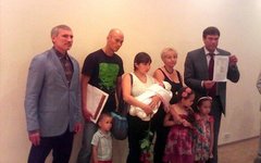 Фото с личной страницы Олега Царева в Facebook
