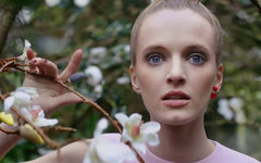 Кадр из ролика Dior