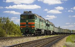 Грузовой поезд. Фото с сайта railru.com