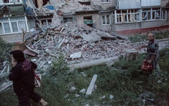 Последствия артиллерийского обстрела украинскими военными в Славянске © РИА Ново