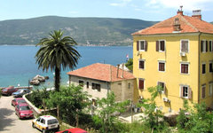 Фото с сайта villasinmontenegro.ru