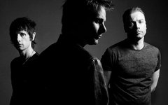 Muse. Фото с офстраницы группы в Facebook