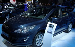 Peugeot 408 © KM.RU, Кирилл Савченко