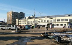 Железнодорожный вокзал в Иваново. Фото Serg2 с сайта wikimedia.org