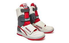  Alien Stompers. Фото: Reebok