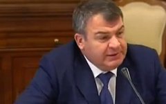 Анатолий Сердюков. Стоп-кадр видео с Youtube