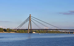 Московский мост в Киеве. Фото Alexeevna1969 с сайта wikipedia.org