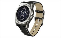 Умные часы LG W150. Фото с сайта lg.com