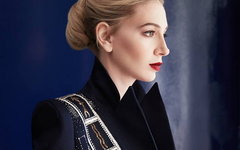 Фото с офстраницы Schiaparelli