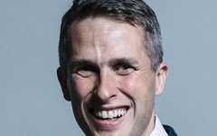 Гэвин Уильямсон. Фото с сайта parliament.uk
