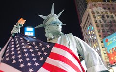 США