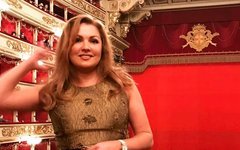Анна Нетребко