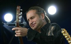Леонида Агутина выдвинули на всемирную премию «Грэмми»