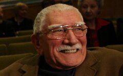Армен Джигарханян