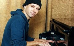 Певец Андрей Губин не намерен возвращаться из Египта