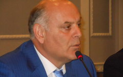 Аслан Бжания