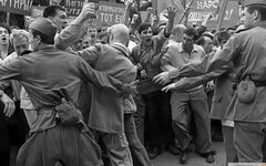 Критики США включили  «Дорогих товарищей» Кончаловского в иностранный топ-5