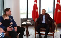 Эрдоган встретился с Илоном Маском в Нью-Йорке