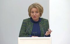 Стоп-кадр из видеотрансляции