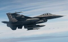 Истребитель F-16