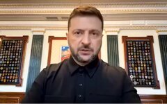 Зеленский заявил, что не будет «дарить» России ДНР