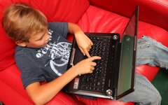 Минцифры предупредило о фейке про отключение интернета в России