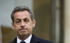 Суд во Франции освободил Николя Саркози из тюрьмы