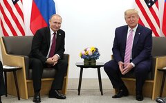 Беседа с президентом США Дональдом Трампом ©  Пресс-служба Кремля