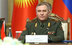Министр обороны Республики Беларусь Виктор Хренин