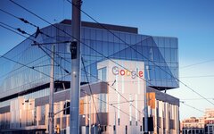 Здание Google в Канаде