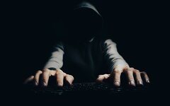 В РФ хотят ужесточить наказание за мошенничество с деньгами пенсионеров