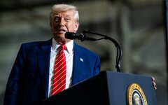 Трамп заявил, что недоволен прошедшим разговором с Путиным