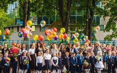 Расходы на сборы ребенка в школу выросли почти вдвое за шесть лет